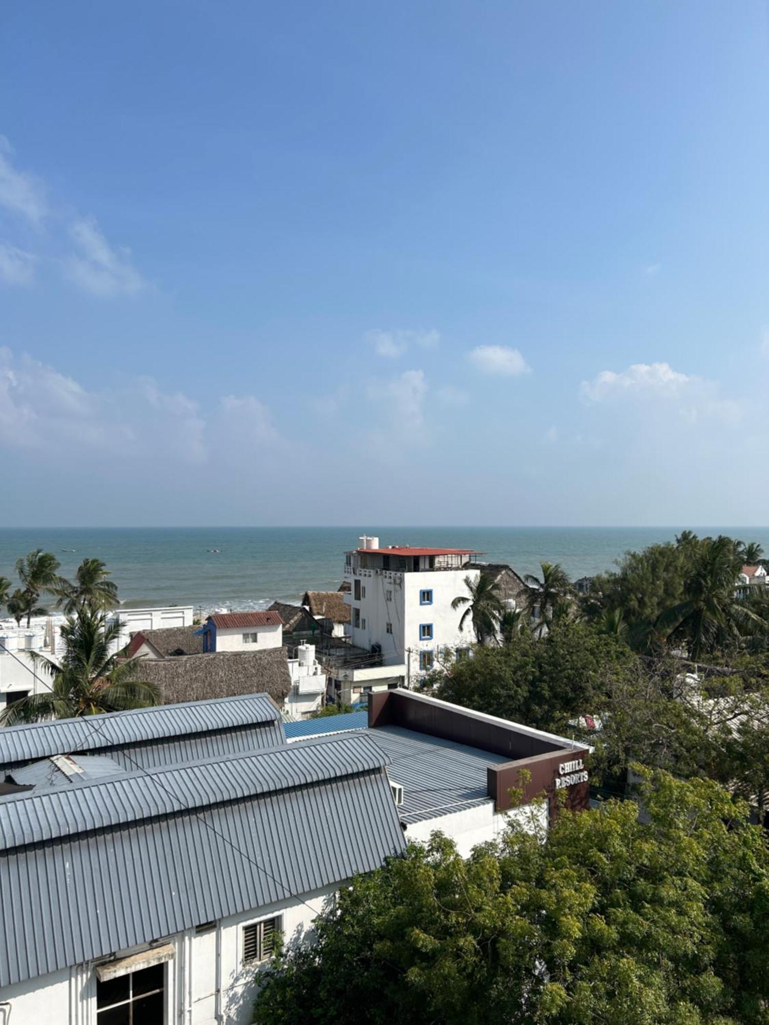 The Elite Beachview Пондичери Екстериор снимка